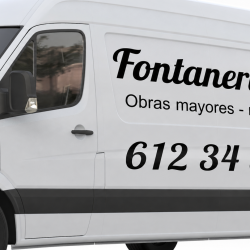 Letras adhesivas coche