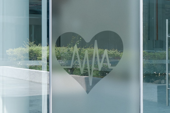 Hospital Corazón Logo Privacidad Lámina para ventanas