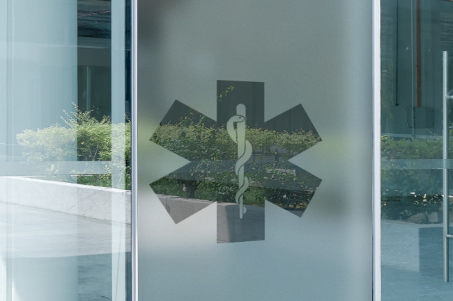 Logotipo del conductor de la ambulancia 4 Privacidad Lámina para ventanas